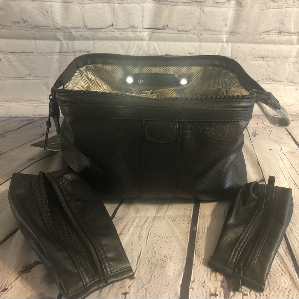 NWT PurseN - Travel Dopp Kit / Bag